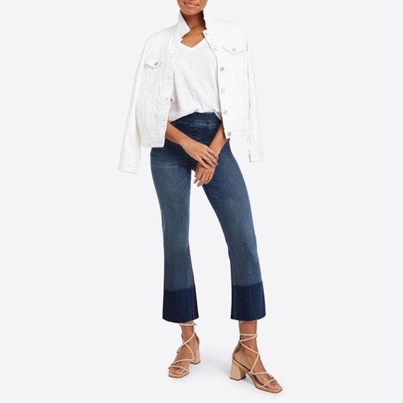 SPANX - Cropped Flare Jeans with Raw Hem - Medium Wash - Picture 1 of 12